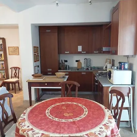 Nico's House - Casa Vista A Apartment Moltrasio